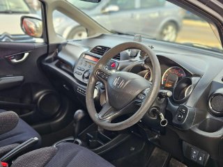 /photos/12108/c73048fb-8fc0-45ad-b007-e4a4e27d7b54_i320x240.jpg